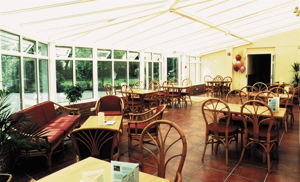 Paddington House Hotel Warrington Exterior photo