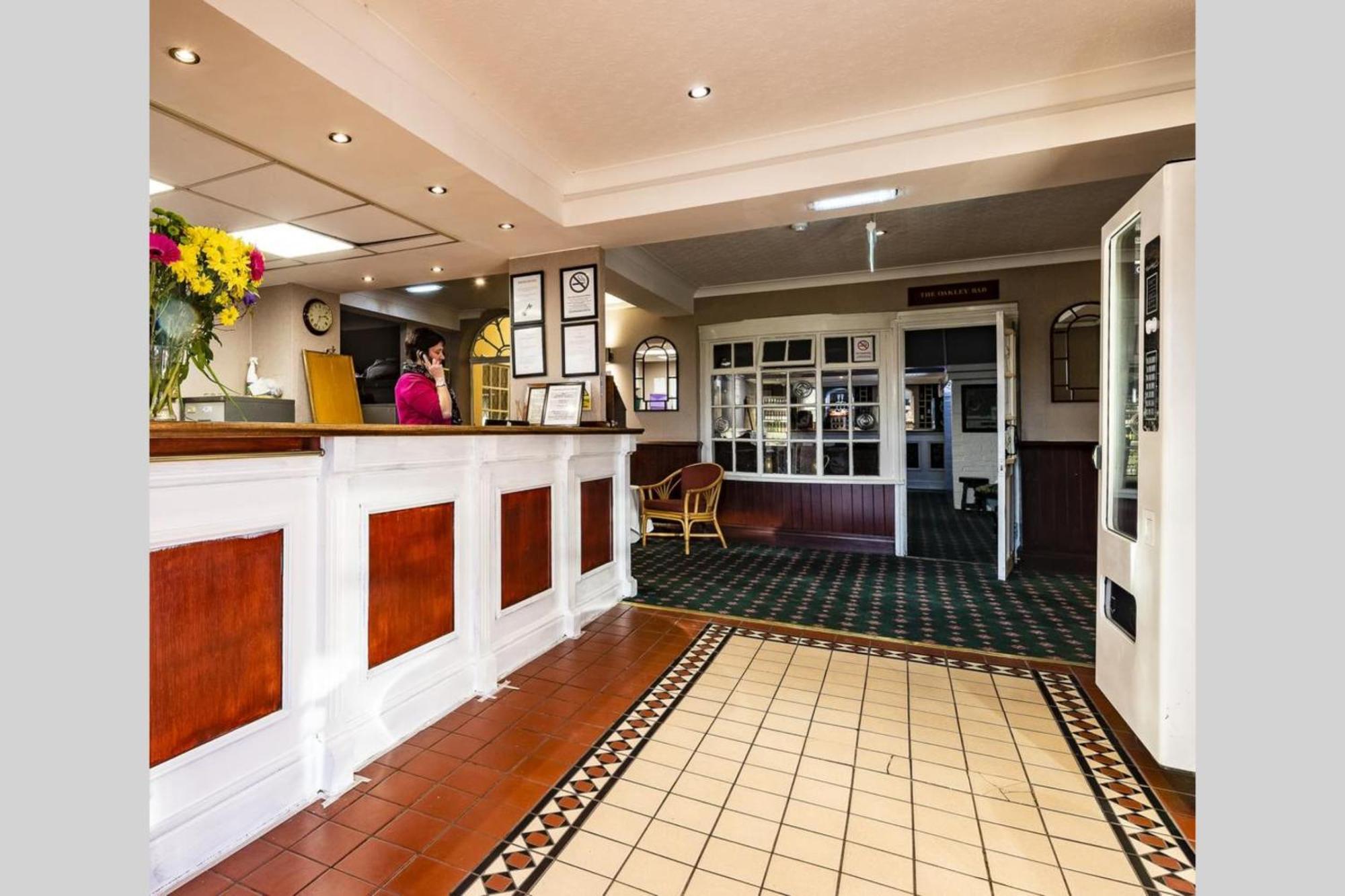 Paddington House Hotel Warrington Exterior photo